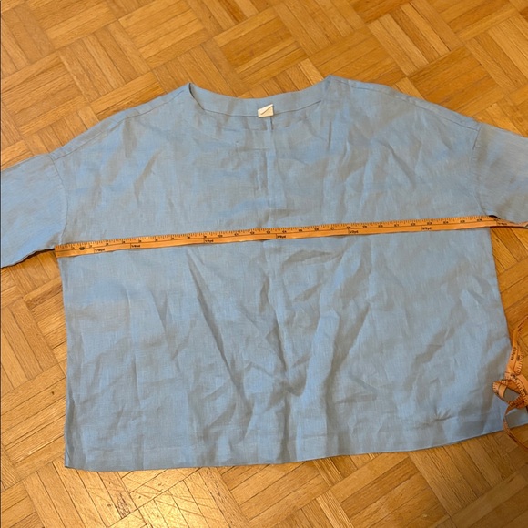 Lintico Light Blue Linen Top NWOT - Picture 2 of 11